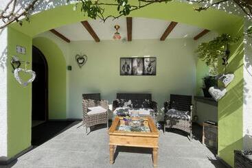 مبيت وإفطار Haus Gertraud