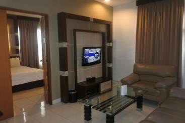 هتل Aston Ketapang City