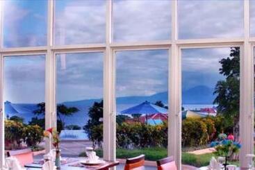 Aston Niu Manokwari Hotel & Conference Center