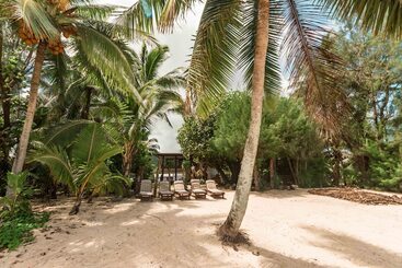 Castaway Resort