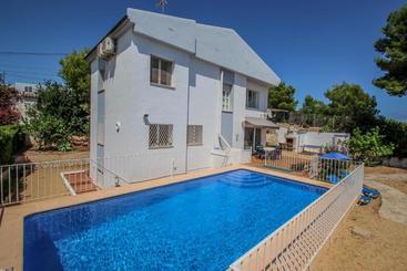 Celia   Oceanfront Villa In Costa Blanca