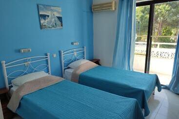 Dolphin Apartments