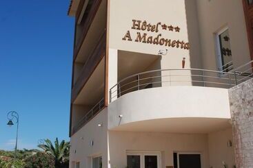 هتل A Madonetta