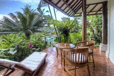 Alam Sari Hotel Keliki