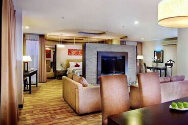 Aston Pontianak Hotel And Convention Center
