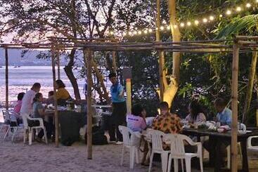هتل Baan Panwa Resort