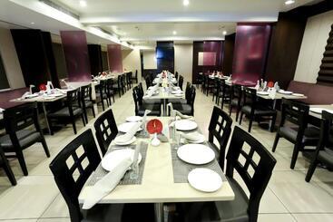 هتل Best Western Ramachandra