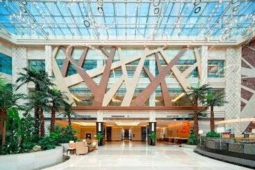 هتل Four Points By Sheraton Qingdao, Chengyang