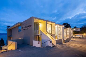 هتل Highview Apartments