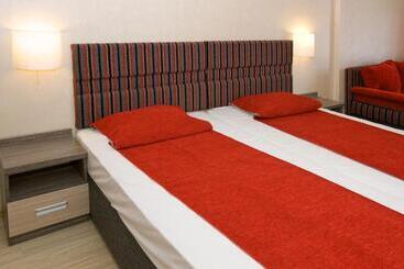 هتل Kotva  All Inclusive