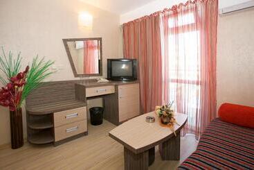 هتل Kotva  All Inclusive