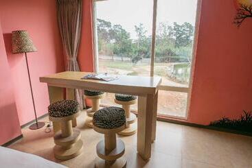 هتل Leofoo Resort Guanshi