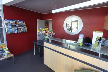 هتل Park View Motor Lodge