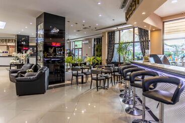 Prestige Hotel And Aquapark   All Inclusive