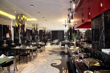 Radisson Blu Hotel New Delhi Paschim Vihar