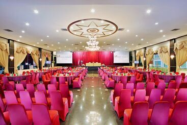 Swiss Belhotel Silae Palu