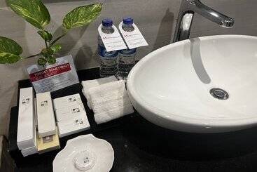 Swiss Belhotel Silae Palu