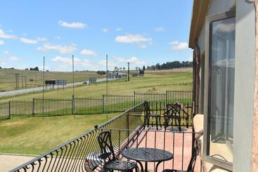 Protea Hotel By Marriott Harrismith Montrose