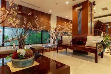 Sun Spring Resort