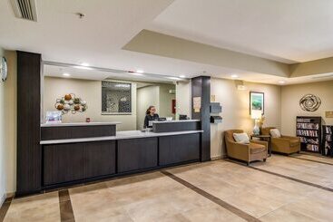 Candlewood Suites Jacksonville East Merril Road, An Ihg
