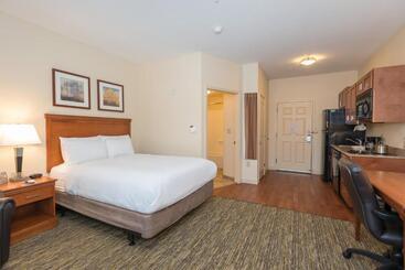 Candlewood Suites Mobile Downtown, An Ihg