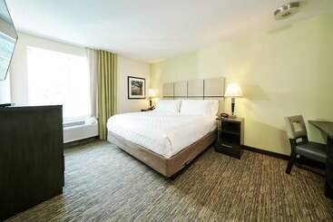 Candlewood Suites Santa Maria, An Ihg