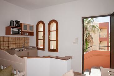 Ekavi Apartments