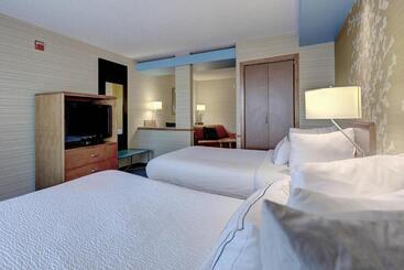 아파트호텔 Fairfield Inn & Suites By Marriott Edison   South Plainfield