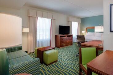 Homewood Suites By Hilton Virginia Beach/norfolk Airport