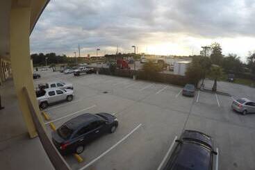 هتل Airway Inn   Iah Airport