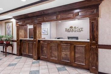 هتل Baymont By Wyndham Grand Rapids N/walker