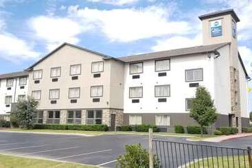 هتل Best Western Greentree Inn & Suites