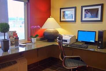 هتل Best Western Plus Canyon Pines