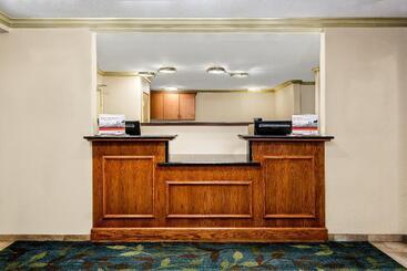 هتل Candlewood Suites Galveston, An Ihg