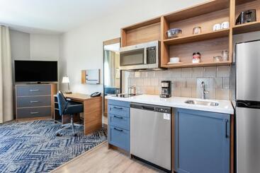 هتل Candlewood Suites Grand Junction, An Ihg