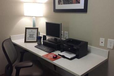 هتل Candlewood Suites Greenville Nc, An Ihg