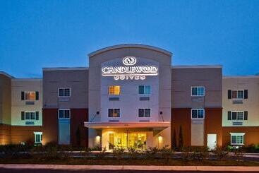 هتل Candlewood Suites Tallahassee, An Ihg