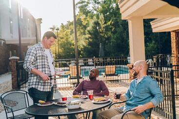 هتل Candlewood Suites Tallahassee, An Ihg