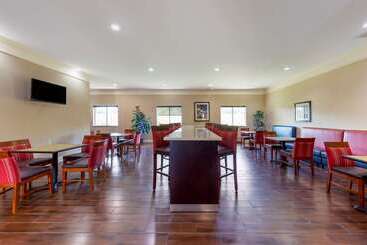 هتل Comfort Inn Near University