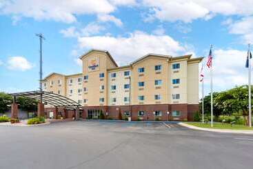 هتل Comfort Inn Near University