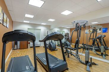 هتل Comfort Suites At Virginia Center Commons