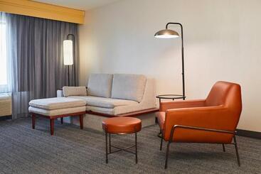 هتل Courtyard Medford Airport