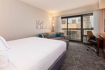 هتل Courtyard By Marriott Oklahoma City Downtown
