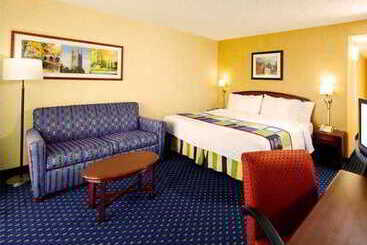 هتل Courtyard By Marriott Princeton