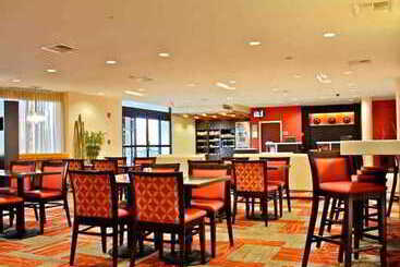 هتل Courtyard Richmond North/glen Allen