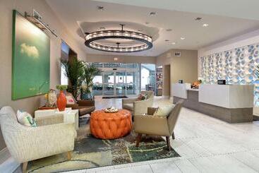 Doubletree By Hilton Hotel Galveston Beach