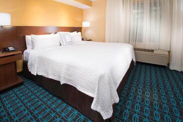 هتل Fairfield Inn & Suites Idaho Falls