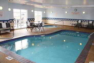 هتل Fairfield Inn & Suites Idaho Falls