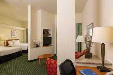 هتل Fairfield Inn & Suites By Marriott Lafayette South