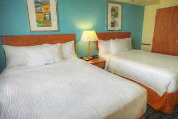 هتل Fairfield Inn & Suites Rapid City